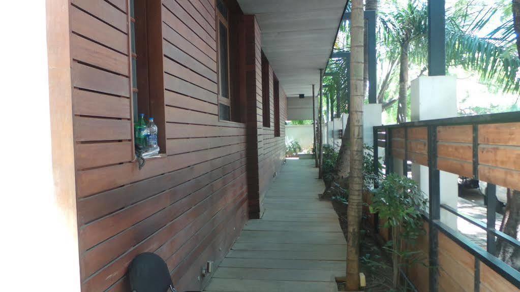 Treebo Trend Wilson Garden Hotel Бангалор Екстериор снимка